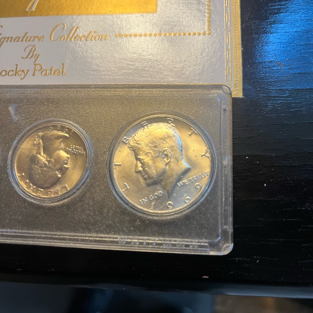 1969 us coin uncirculated set with 40% silver jfk half and mint error penny - Picture 2 of 3